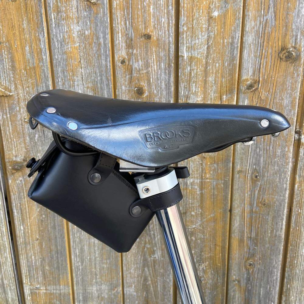 Black bicycle saddle bag with black hardware sideview