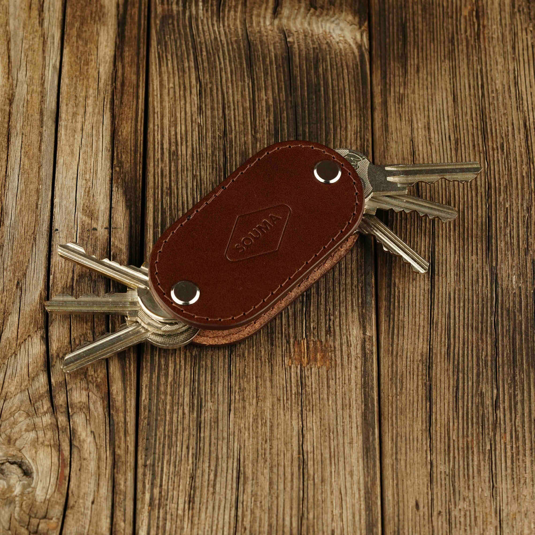 Apple AirTag Leather Key Organizer - Smart Key Storage with Airtag Pocket - Keychains - Souma Leather