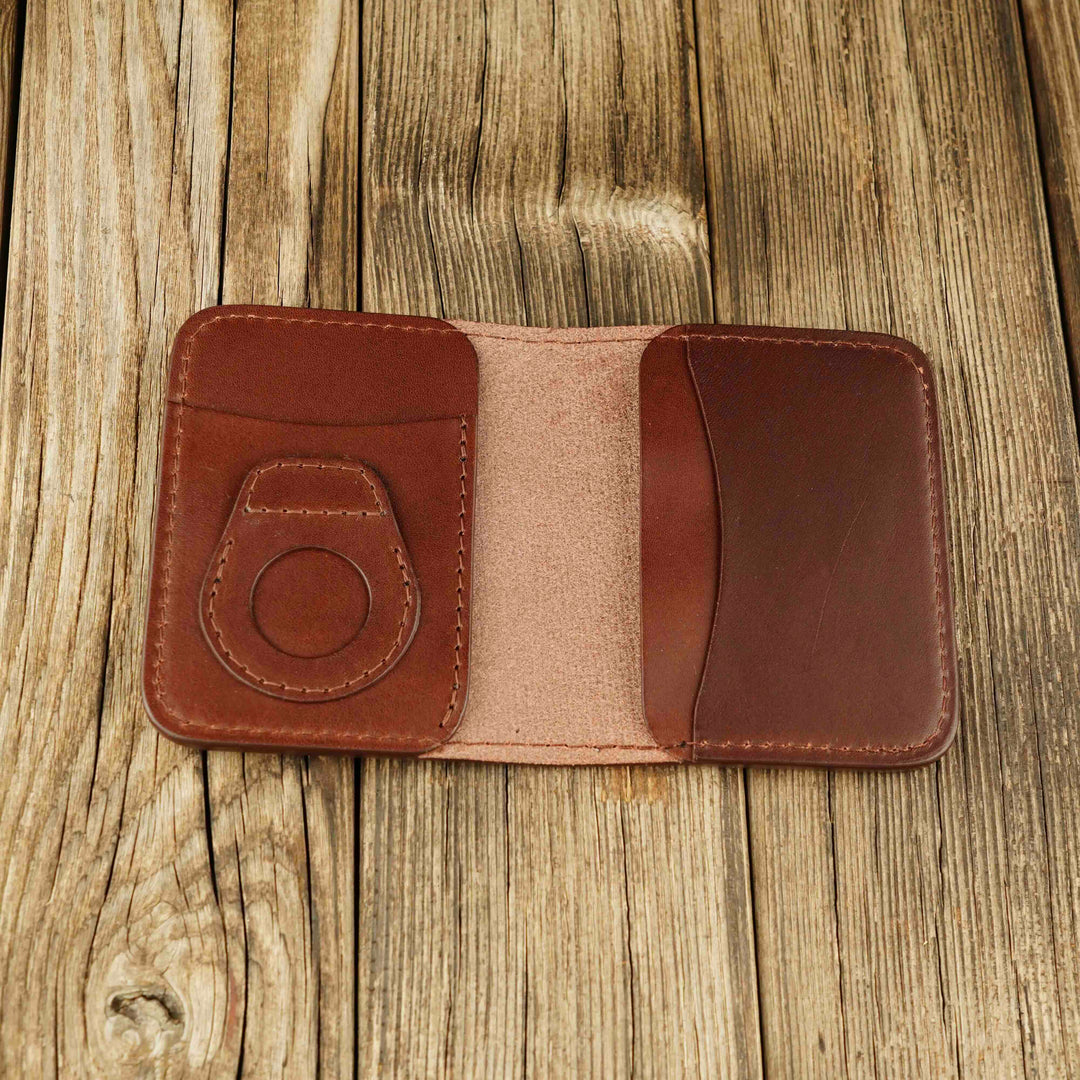 Apple AirTag Leather Bifold Wallet - Wallets & Money Clips - Souma Leather