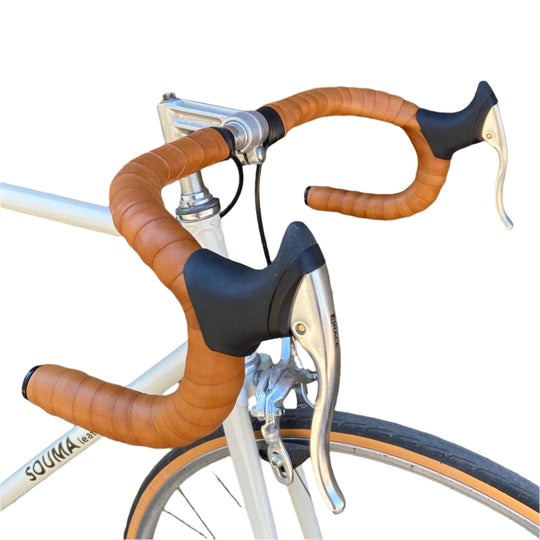 Leather handlebar tape honey close