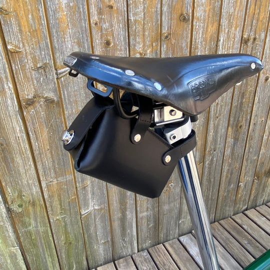 Leather Saddle Bag for Bicycles and Brompton bicycle Souma Leather Black Normal Silver side view