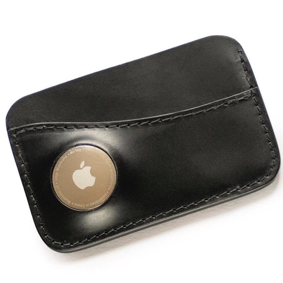 Apple AirTag Leather Wallet - Handmade card wallet with pocket for Apple AirTag - Wallets & Money Clips - Souma Leather