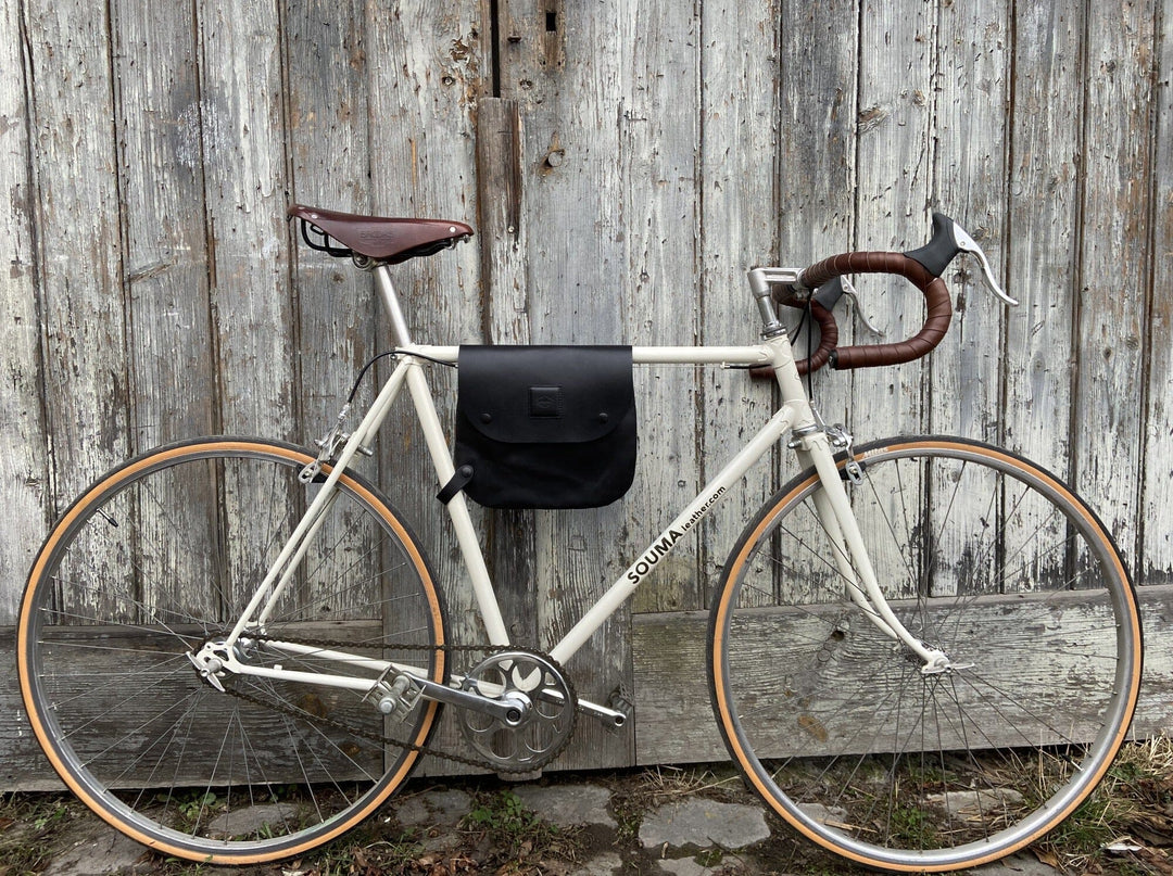 Bikegab - Leather bicycle frame bag/shoulder bag "BLACK" Souma Leather on bike