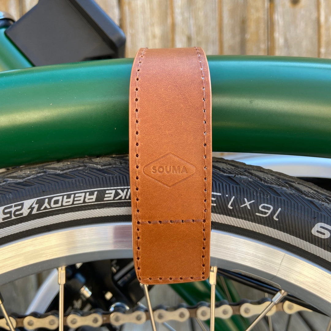 Leather Brompton wheel frame strap and trousers strap 2in1 - Brompton accessories - Souma Leather