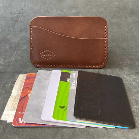 Minimalistic Leather Card Wallet Souma Leather what can fit