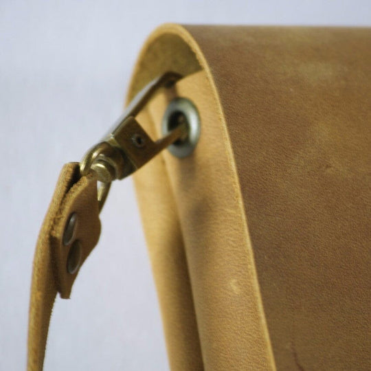 Simple Satchel "TOPAZ" Souma Leather 