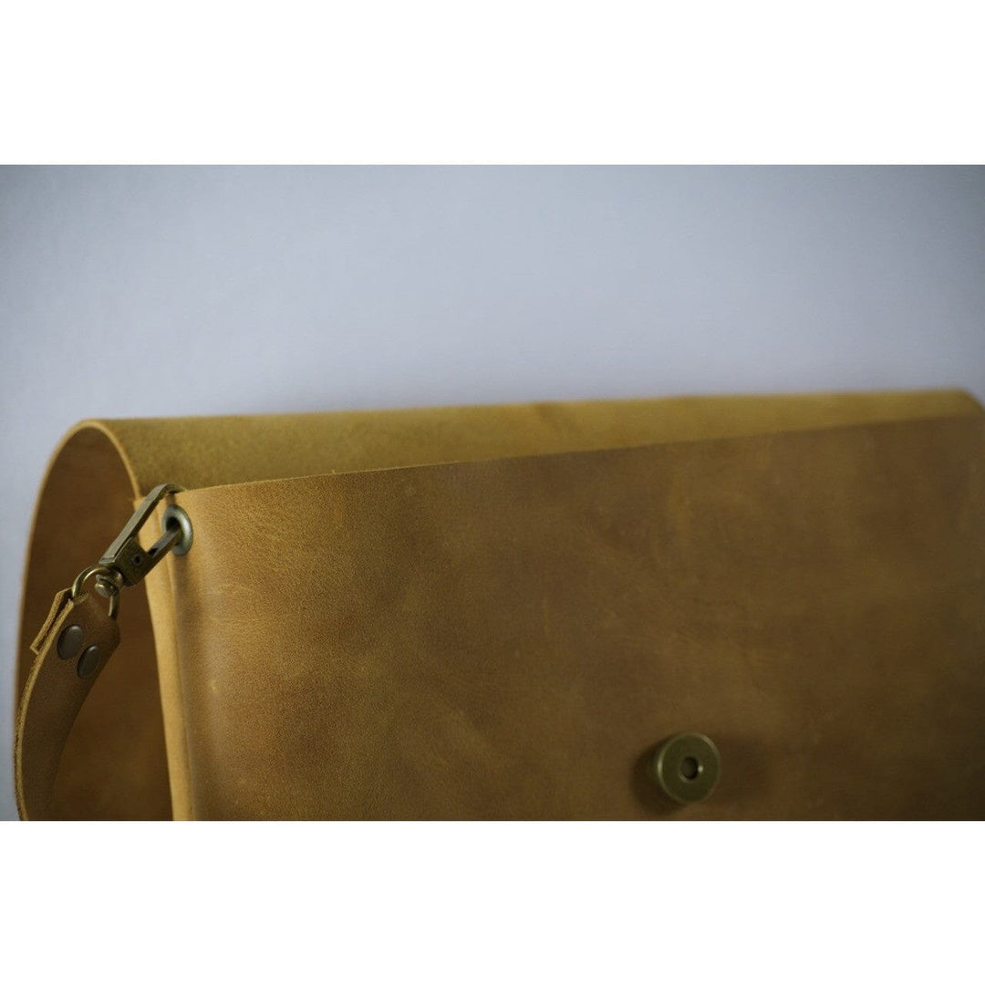 Simple Satchel "TOPAZ" Souma Leather 